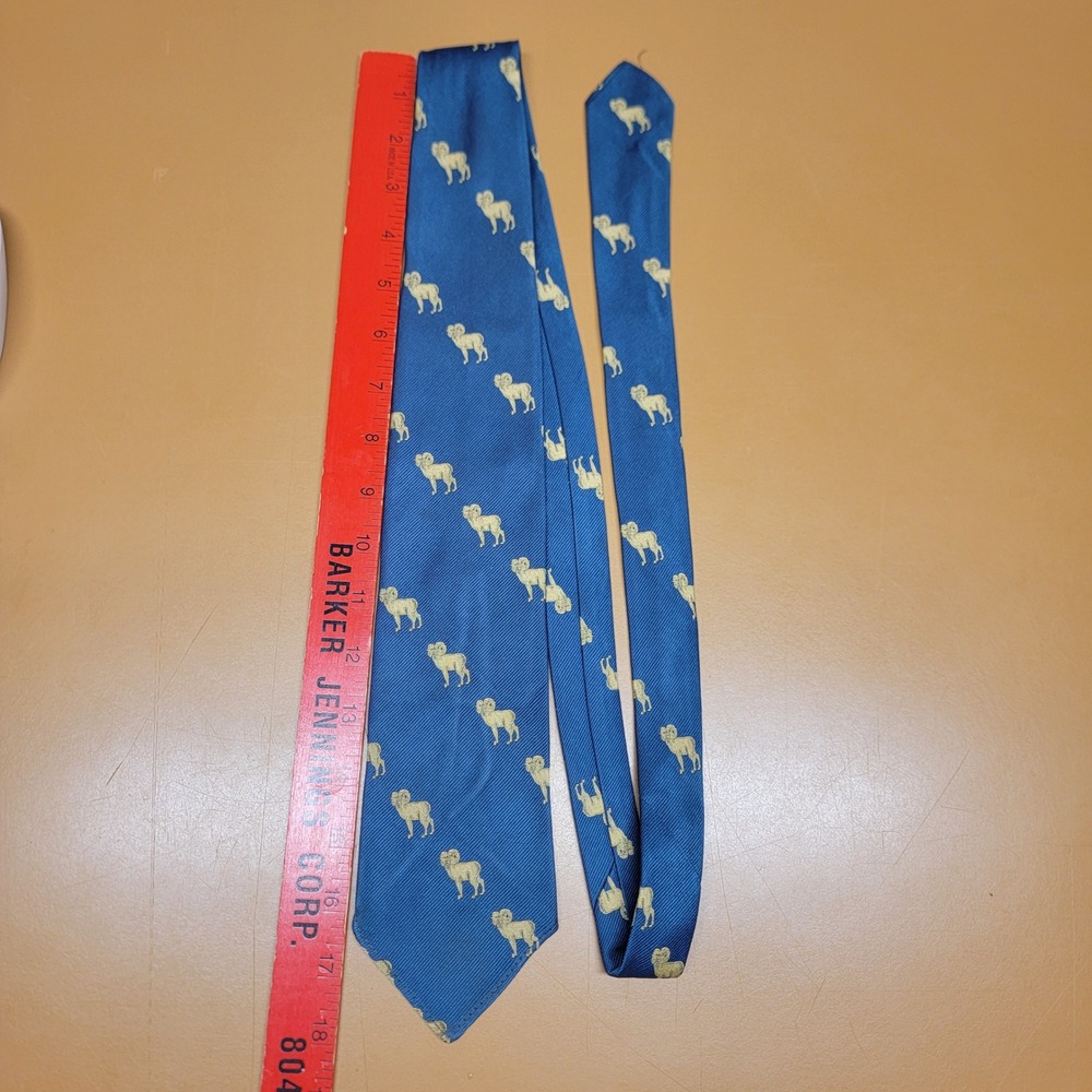 Vintage Wembley Mens Blue Gold Ram Sheep Animal Print Silk Blend Necktie 3.25in